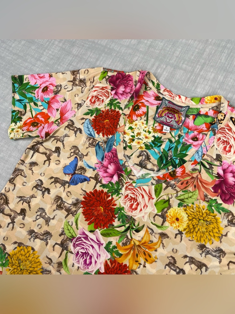 Johnny Was LACE GARDEN Womens M Favorite S/S V-Neck Tee